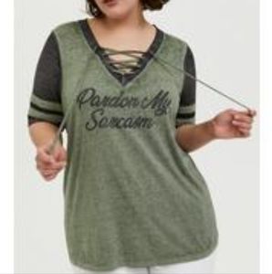 Torrid 5x Green Burnout Lace-up Football Tee
